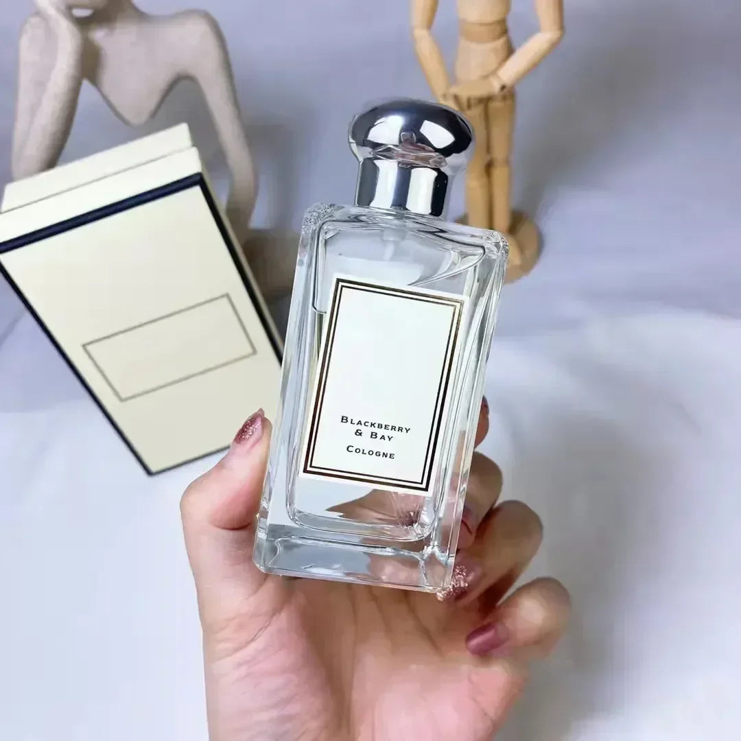 Signature Bloom: Premium Unisex Floral EDP (100ml)