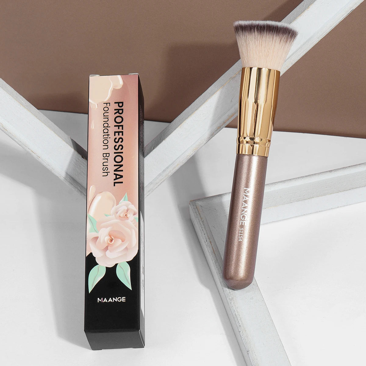 Maange Makeup Brush with Box – Foundation & Concealer Brush
