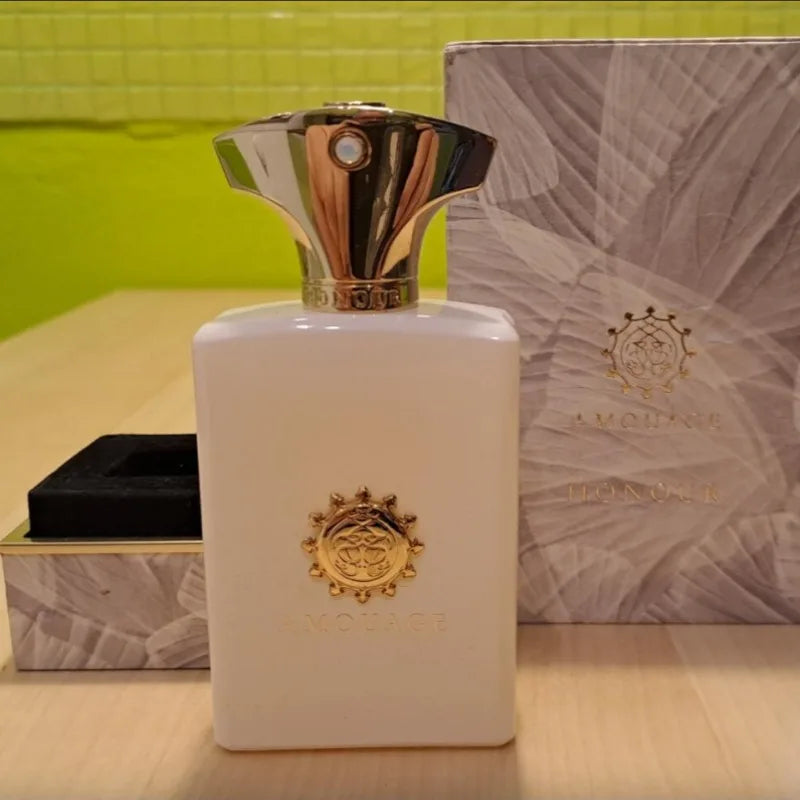 Amouage Unisex Eau de Parfum – Oriental Vanilla Fragrance (100ml)
