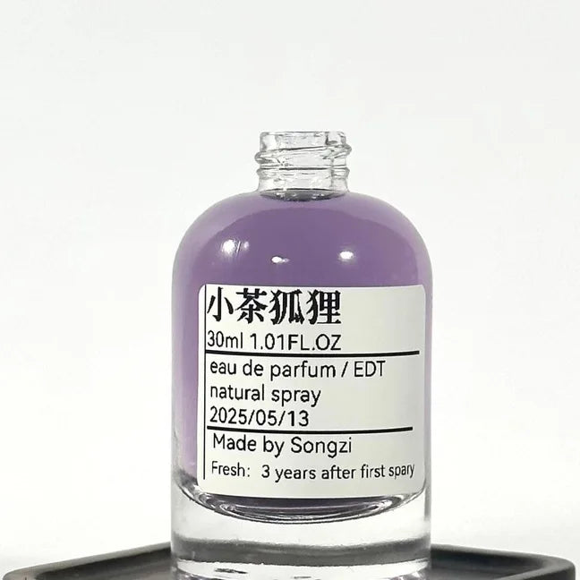 Woodland Essence: Custom-Blended Woody Floral Parfum (30ml)