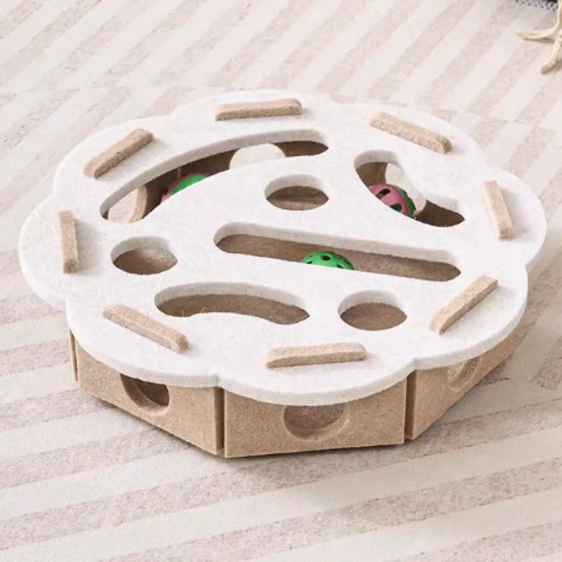 BrainyBox: Interactive Felt Maze for Cats