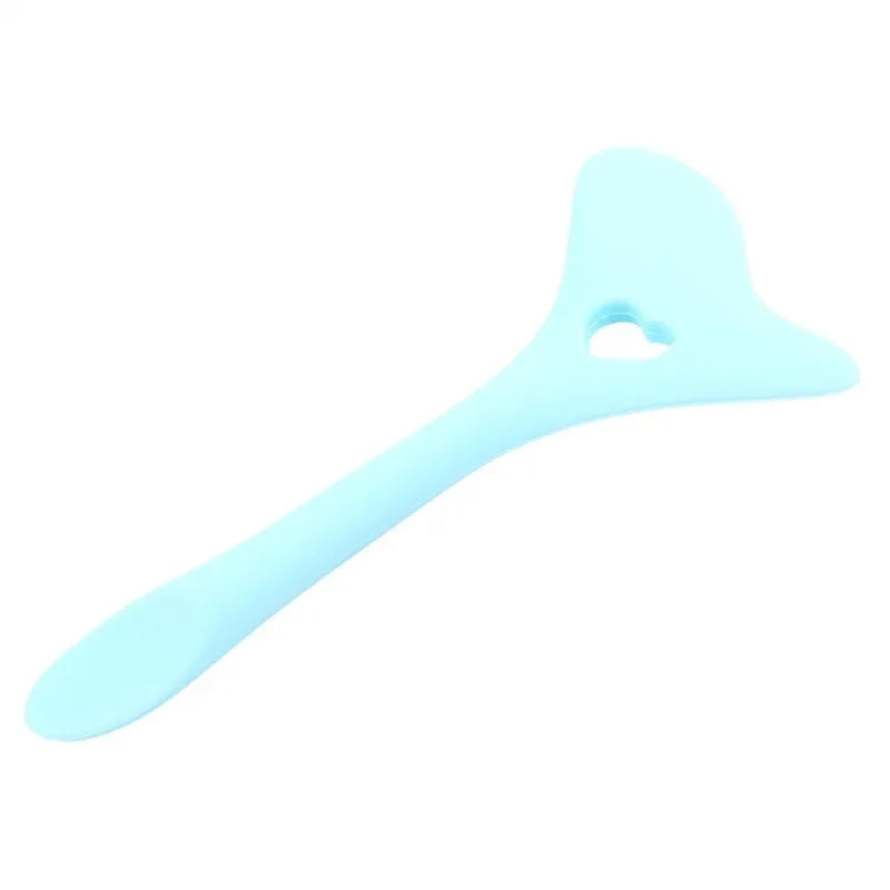 Reusable Eyeliner Stencil – Silicone Wing Makeup Tool