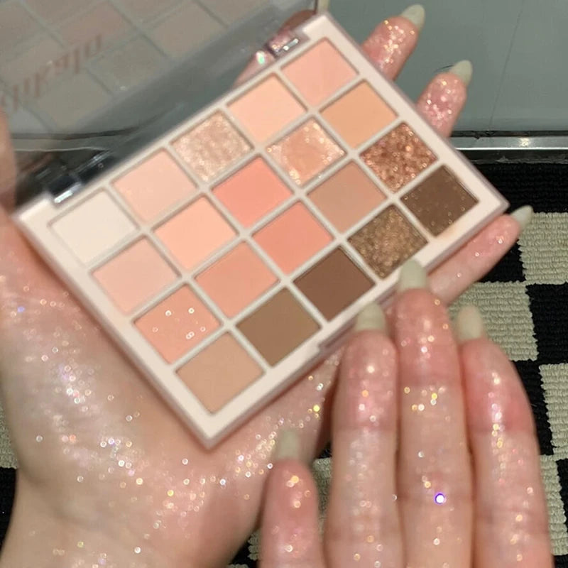 Surnelia Soft-Tone: 20-Color Low Saturation Eyeshadow Palette