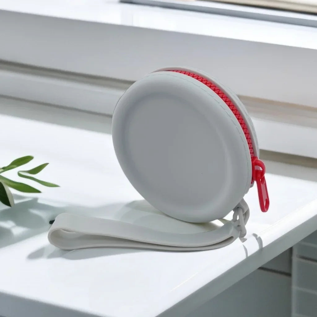 TrainEase: Waterproof Silicone Treat Pouch